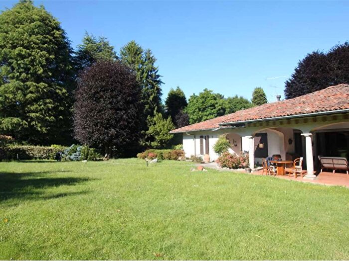 Appartamento con 6 locali in affitto in VIA CASCINA PELADA, Cascina Pelada, Cantù