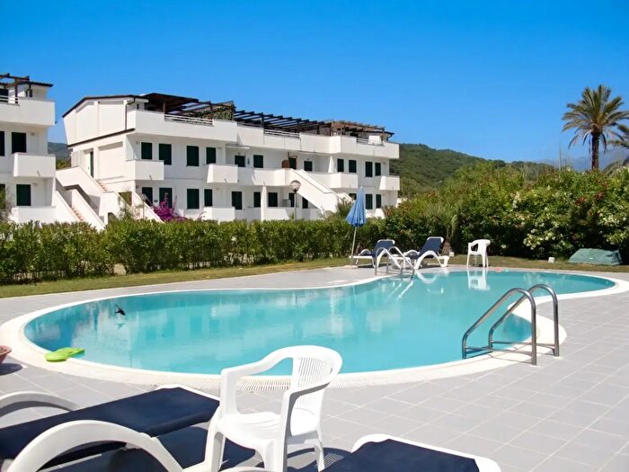 Appartamento bilocale in vendita in Contrada Orto del Conte, Santa Marina