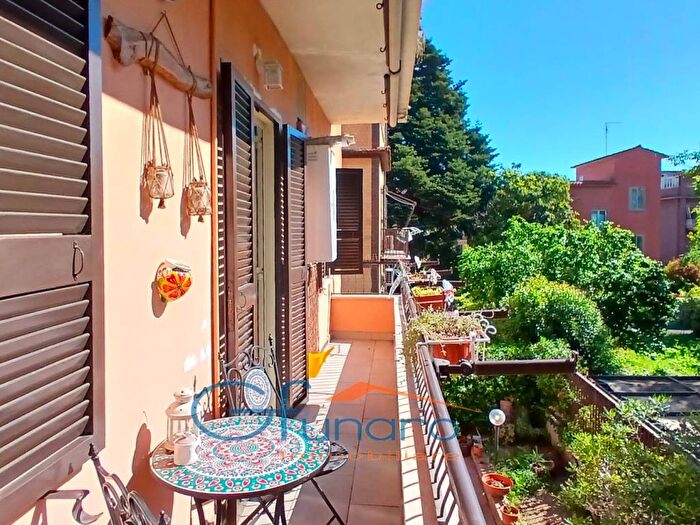 Appartamento bilocale in affitto in Via al Sesto Miglio, Tomba di Nerone, Roma