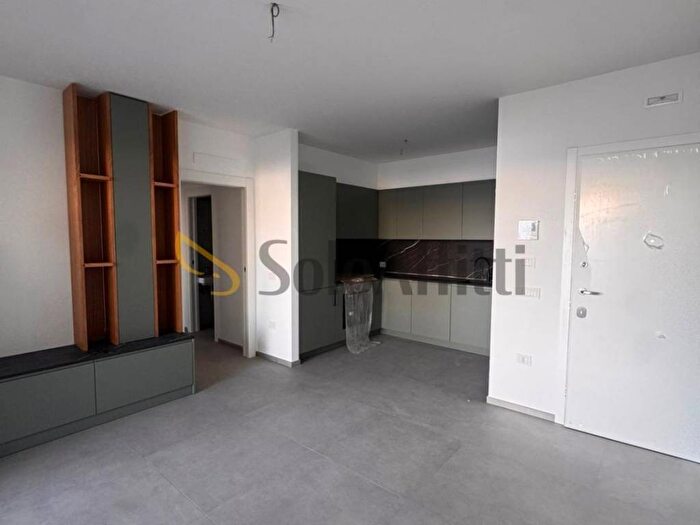 Appartamento trilocale in affitto in Via Aremogna, Stazione Centrale Corso Vittorio, Pescara