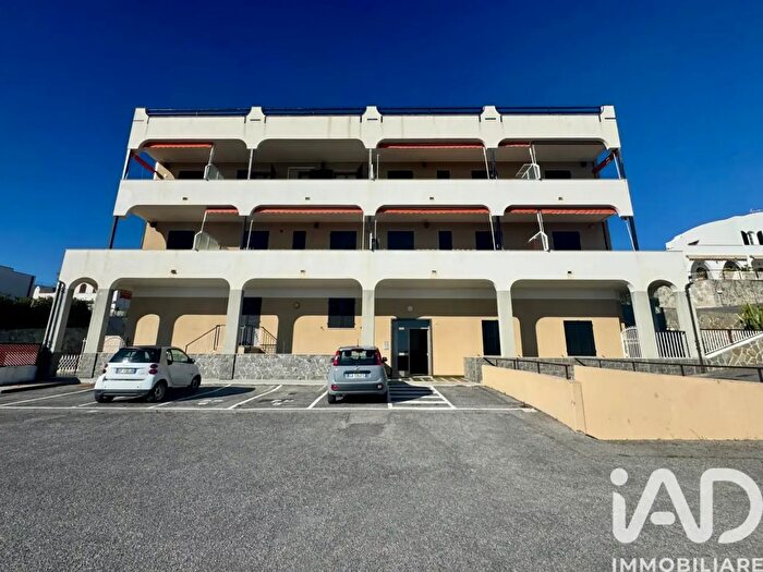 Appartamento bilocale in vendita in Via Romana Superiore, Ceriale