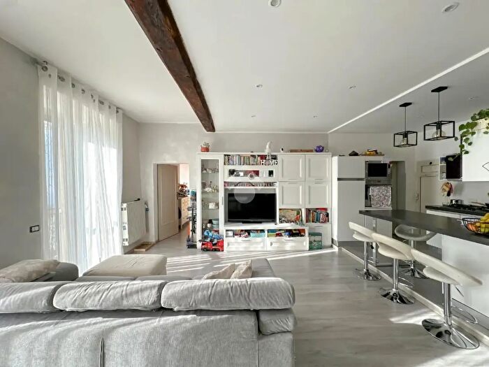 Appartamento trilocale in vendita in Vicolo Chiuso, Montecompatri