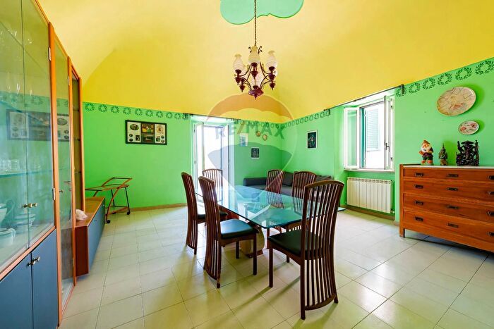 Appartamento con 6 locali in vendita in Largo Dogali, Manoppello