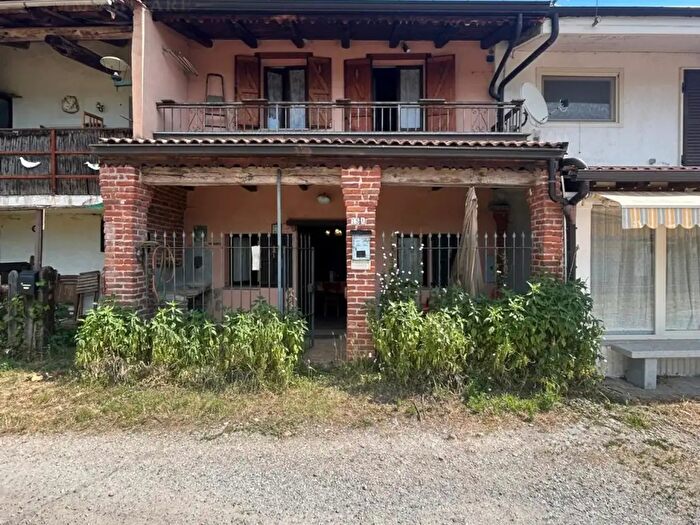Casa trilocale in vendita in Via Tetto Pellegrino, Vignolo