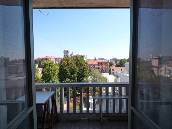 Appartamento trilocale in affitto in Via Catone, Bovisa, Milano