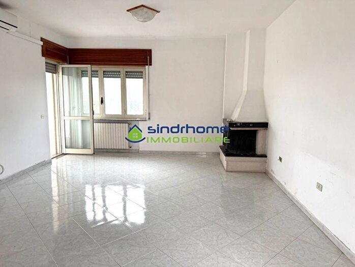 Appartamento trilocale in affitto in Via Monte Nuovo Licola Patria, Monterusciello, Pozzuoli