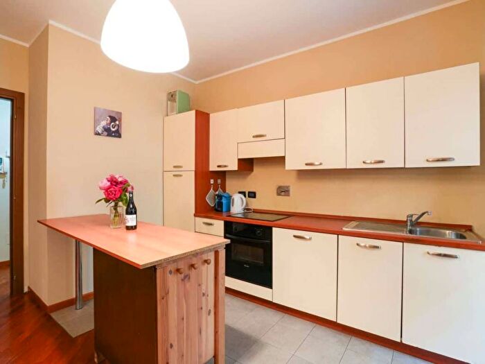 Appartamento bilocale in affitto in Via Ugo Foscolo, San Salvario Dante, Torino