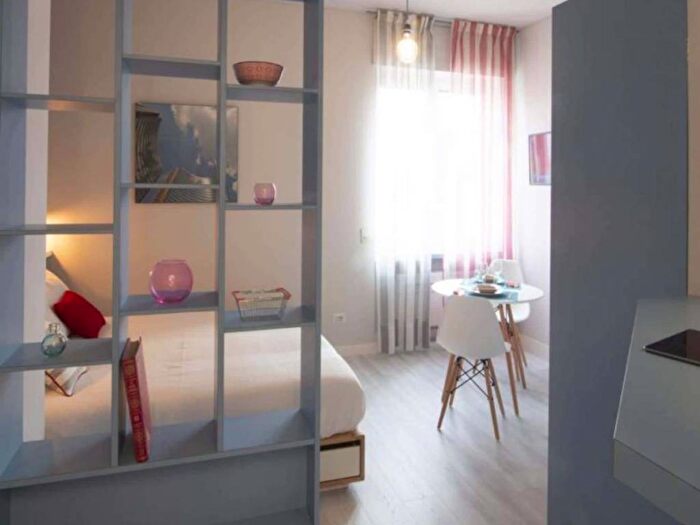 Appartamento in affitto in Via Giovanni Battista Sammartini, Centrale, Milano