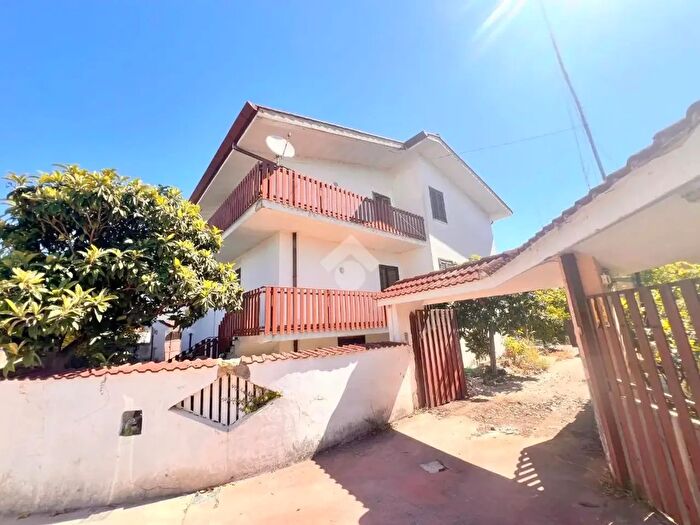 Casa con 5 locali in vendita in Via dello Speziale, Velletri