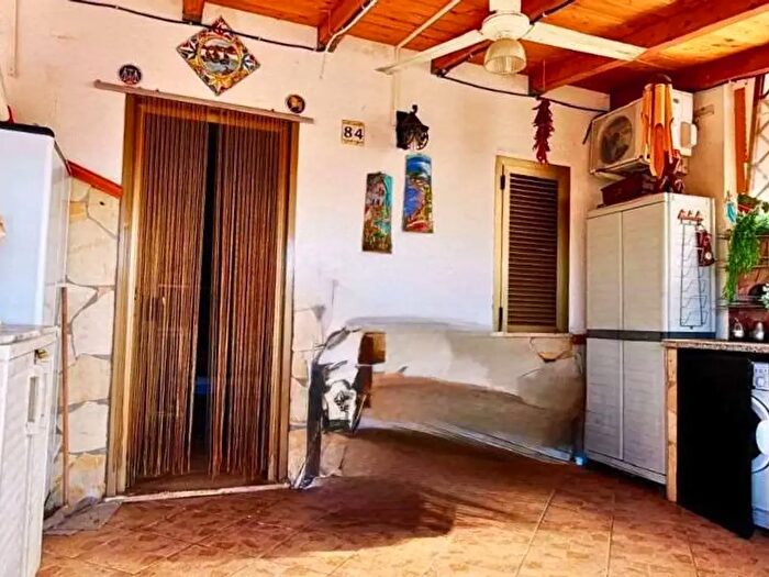 Appartamento bilocale in vendita in Viale Raffaello, Scalea