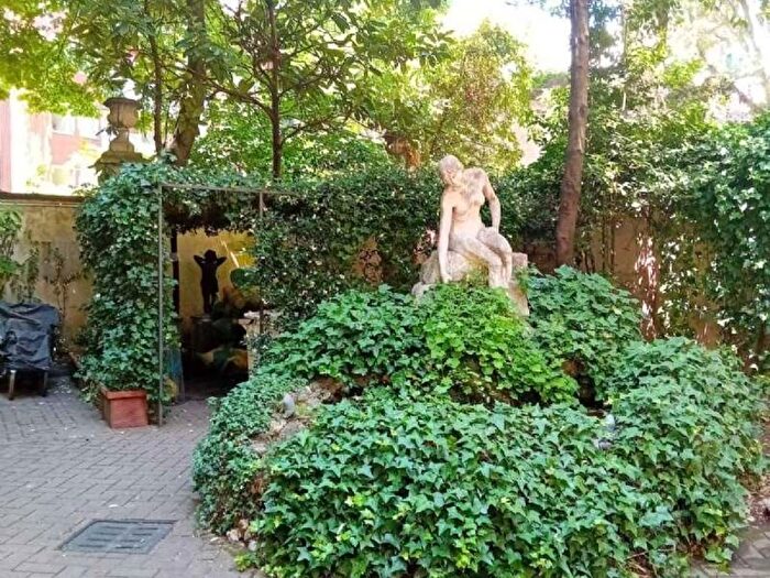 Appartamento trilocale in affitto in via Ruggiero Settimo, Washington, Milano