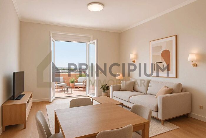 Appartamento trilocale in vendita in Via Luciano Zuccoli Roma, Roma