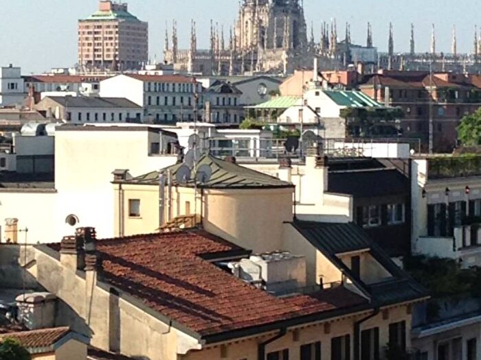 Appartamento monolocale in affitto in Via Senato, Quadrilatero della Moda, Milano