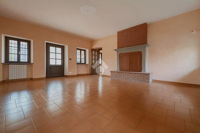 Appartamento trilocale in vendita in Via Roma, Travagliato