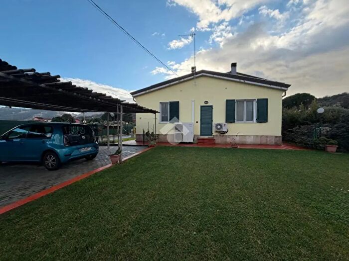 Appartamento monolocale in affitto in Via Eugenio Curiel, Arcola