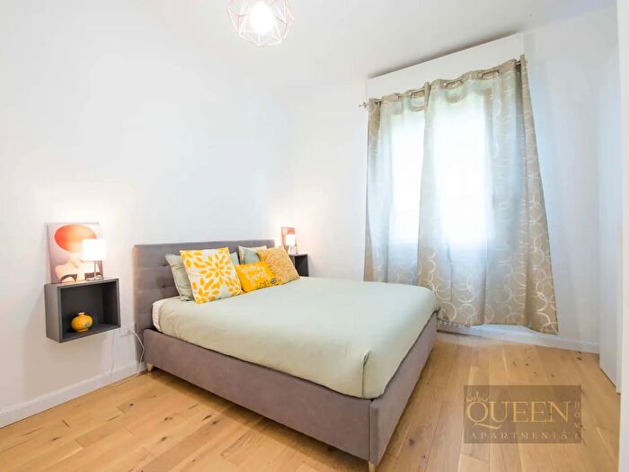 Appartamento monolocale in affitto in Via Donato Creti, Bologna