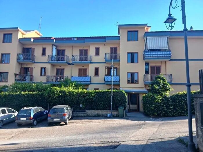 Appartamento trilocale in vendita in Baronissi