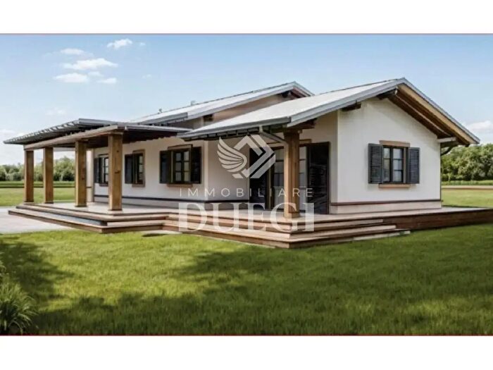 Casa con 7 locali in vendita in di Mommio Lu, Massarosa