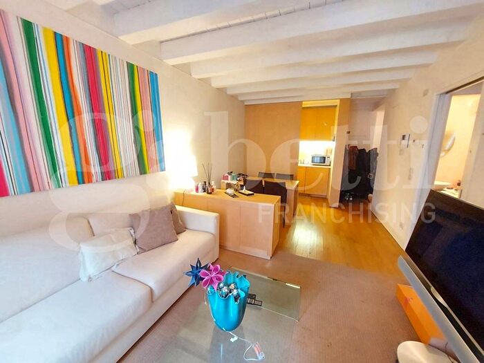 Appartamento bilocale in affitto in QUARTIERE LATINO, Piazza dei Signori, Treviso