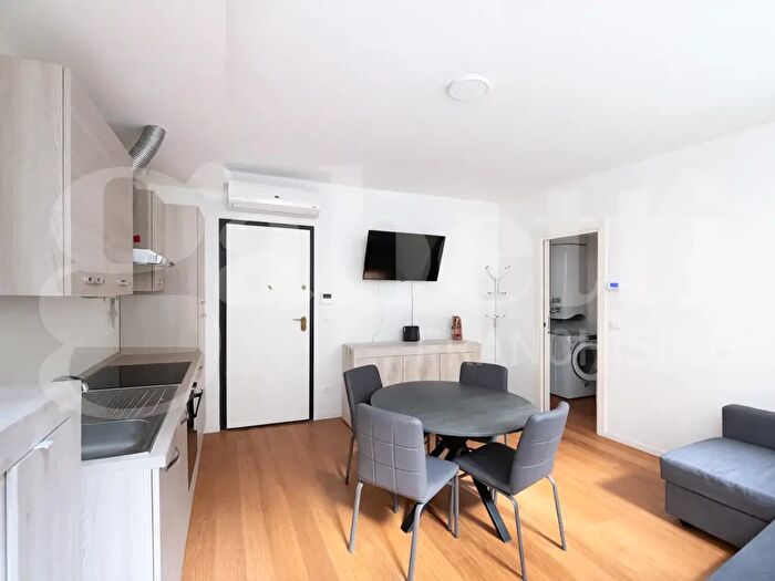 Appartamento bilocale in vendita in Via Zanardi, Bologna