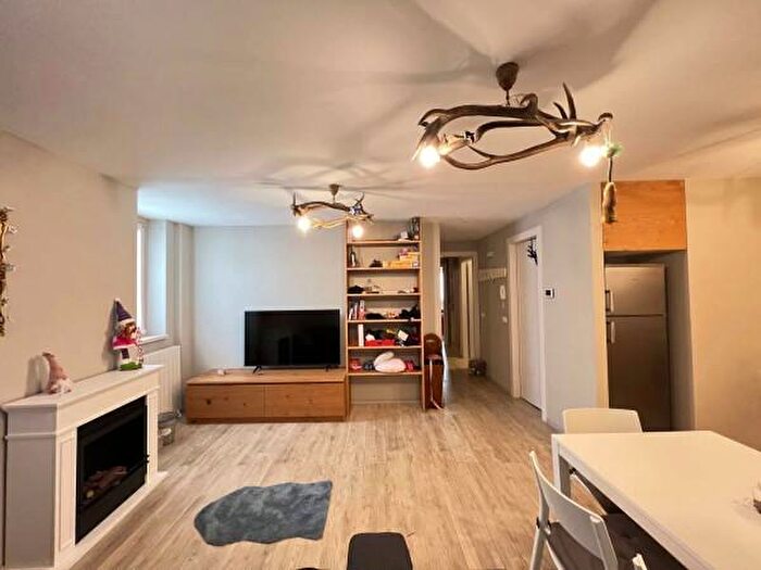 Appartamento trilocale in vendita in Via IV Novembre, Ponte Di Legno