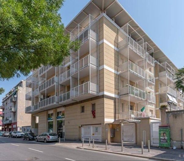 Appartamento bilocale in affitto in Via Varesina, Certosa, Milano