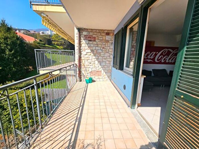 Appartamento trilocale in vendita in Via San Rocco, Gazzaniga