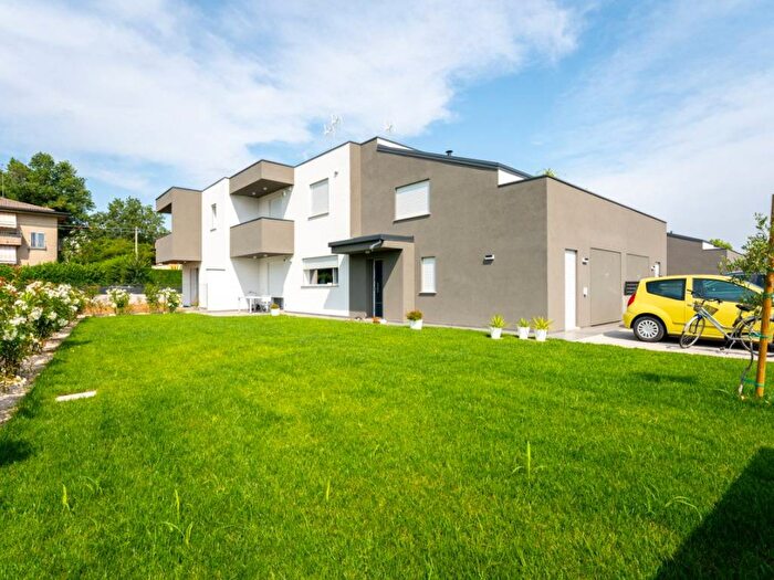 Casa con 6 locali in vendita in via bortignon, Forcellini, Padova