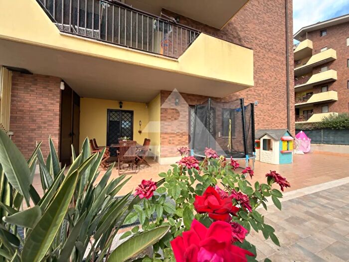 Appartamento quadrilocale in vendita in Via Caltanissetta, Aprilia
