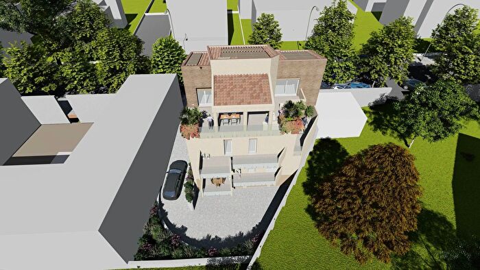 Case in Vendita e in Affitto - 3