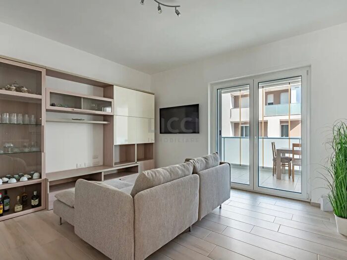 Appartamento quadrilocale in vendita in Via Sottotenente Francesco Custodero, Monopoli