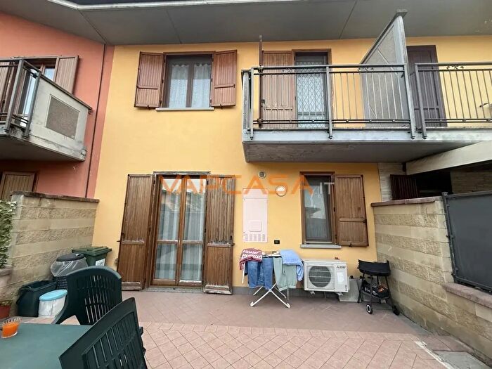 Casa quadrilocale in vendita in Via Toscanini, Calcio