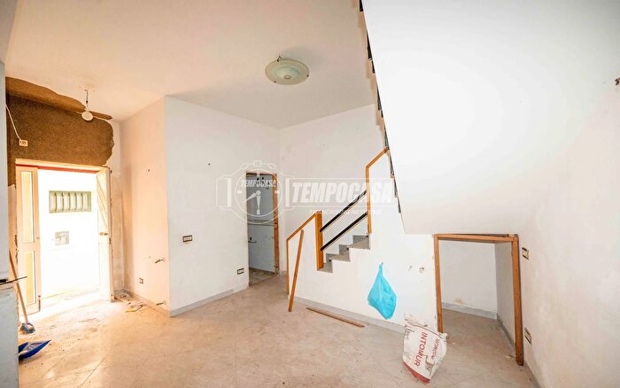 Casa trilocale in vendita in Vico I Trento Trento, Messina