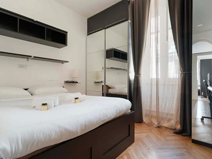 Appartamento monolocale in affitto in Via Salasco, Milano