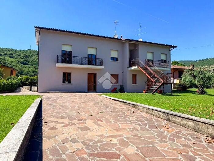 Appartamento quadrilocale in vendita in Via Fontanino, Nuvolento