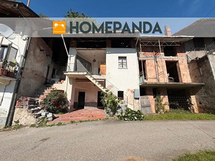 Casa quadrilocale in vendita in Cuorgnè, Cuorgne