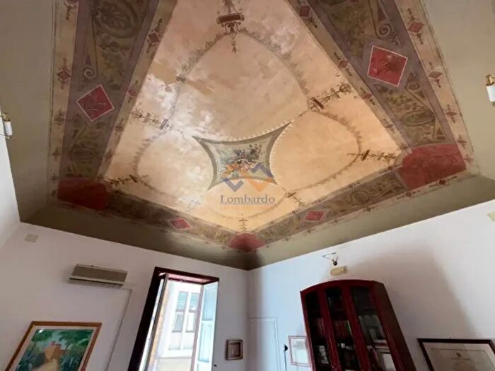 Appartamento quadrilocale in vendita in Corso Giuseppe Garibaldi, Castellammare Del Golfo