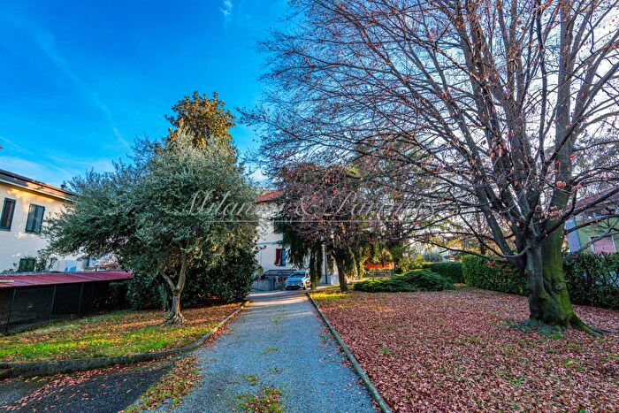 Case in Vendita e in Affitto - 3