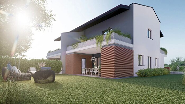 Casa quadrilocale in vendita in Torrile