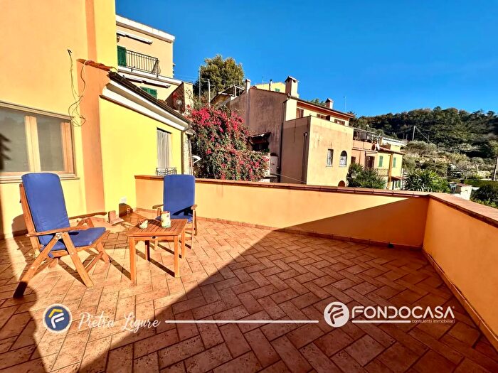 Casa trilocale in vendita in Via Cesii, Magliolo