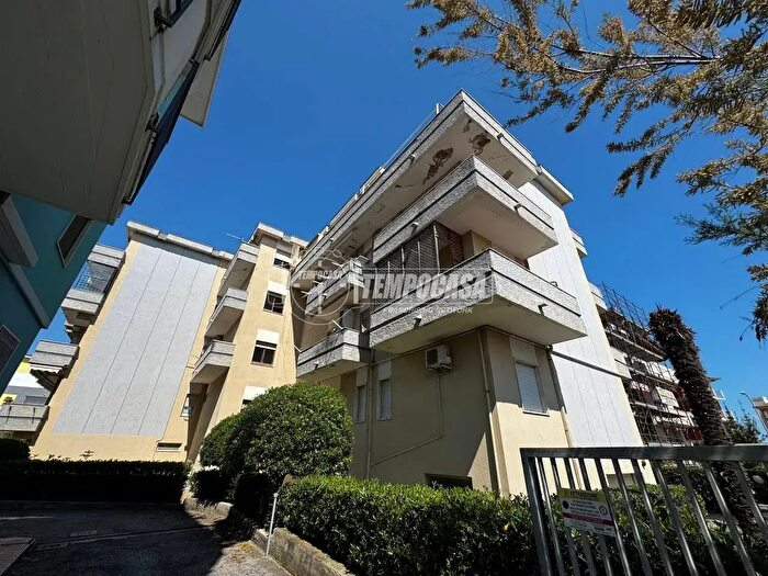 Appartamento bilocale in vendita in Via Marino Teodorico, Francavilla Al Mare