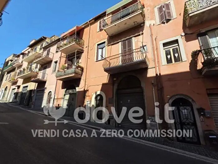 Appartamento trilocale in vendita in Via Cairoli, Marino