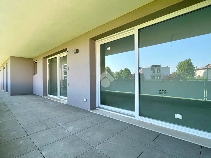 Appartamento quadrilocale in vendita in Via Monache, Selvazzano Dentro