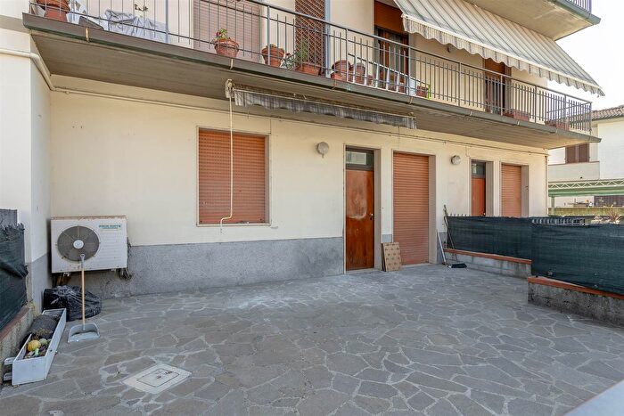 Appartamento bilocale in vendita in Via Mentana, Campi Bisenzio