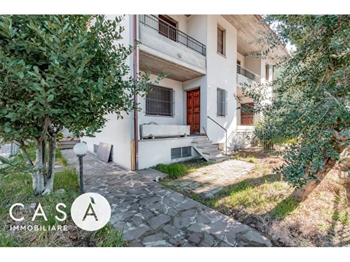 Appartamento con 5 locali in vendita in Via Cecchini, Cesenatico