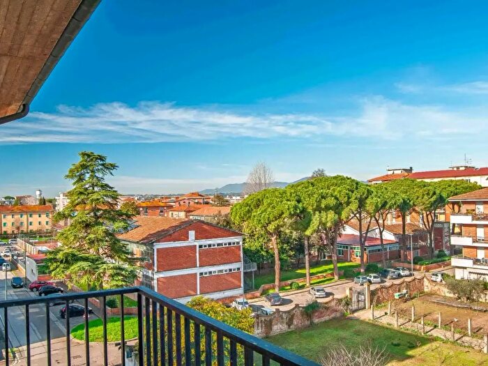 Appartamento con 5 locali in vendita in Santa Croce SullArno