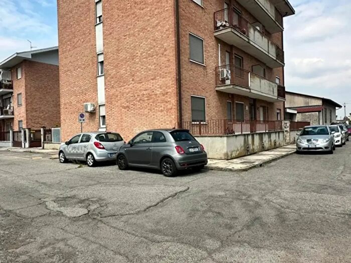 Appartamento quadrilocale in vendita in Via Degiovanni B, Casale Monferrato