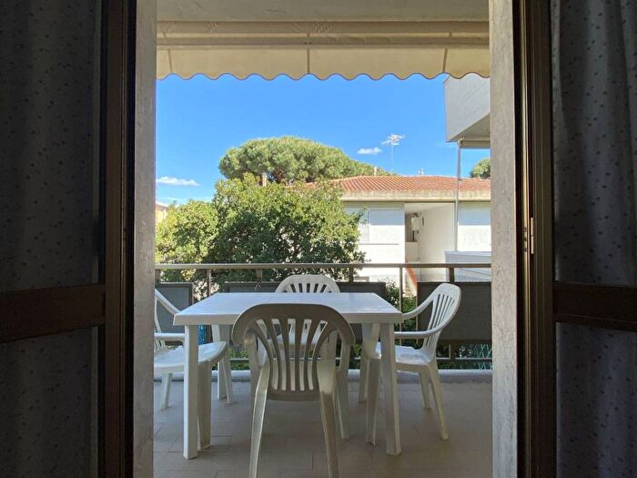 Appartamento trilocale in affitto in Via Isola di Palmaria, Zona Nuova Pratoranieri, Follonica