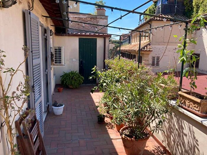 Casa trilocale in affitto in via Madonna dei Monti, Monti, Roma