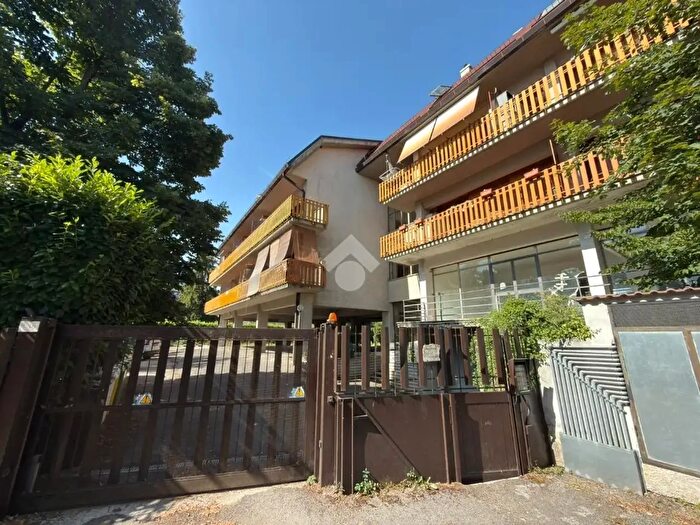Appartamento bilocale in vendita in Via Sublacense, Trevi Nel Lazio